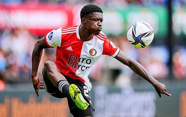 己的队徽 己的队徽